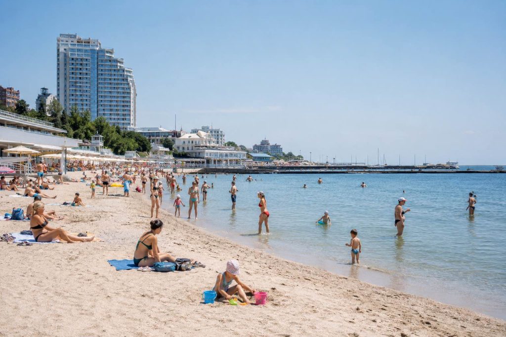 Де покупатися в Одесі у 2026 році: офіційно відкриті пляжі та безпечні локації